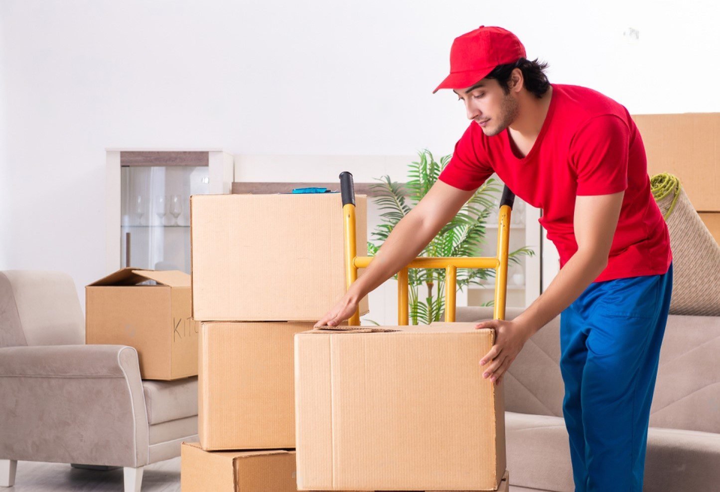 Villa and flat movers Dubai - luxury villa relocation by Al Majlis Furniture Movers