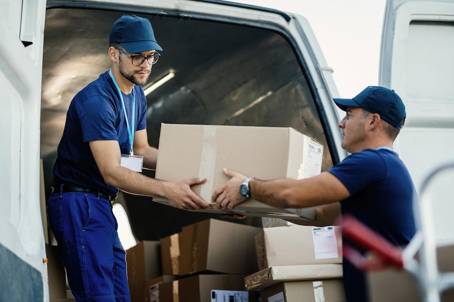 Professional Movers In Sharjah